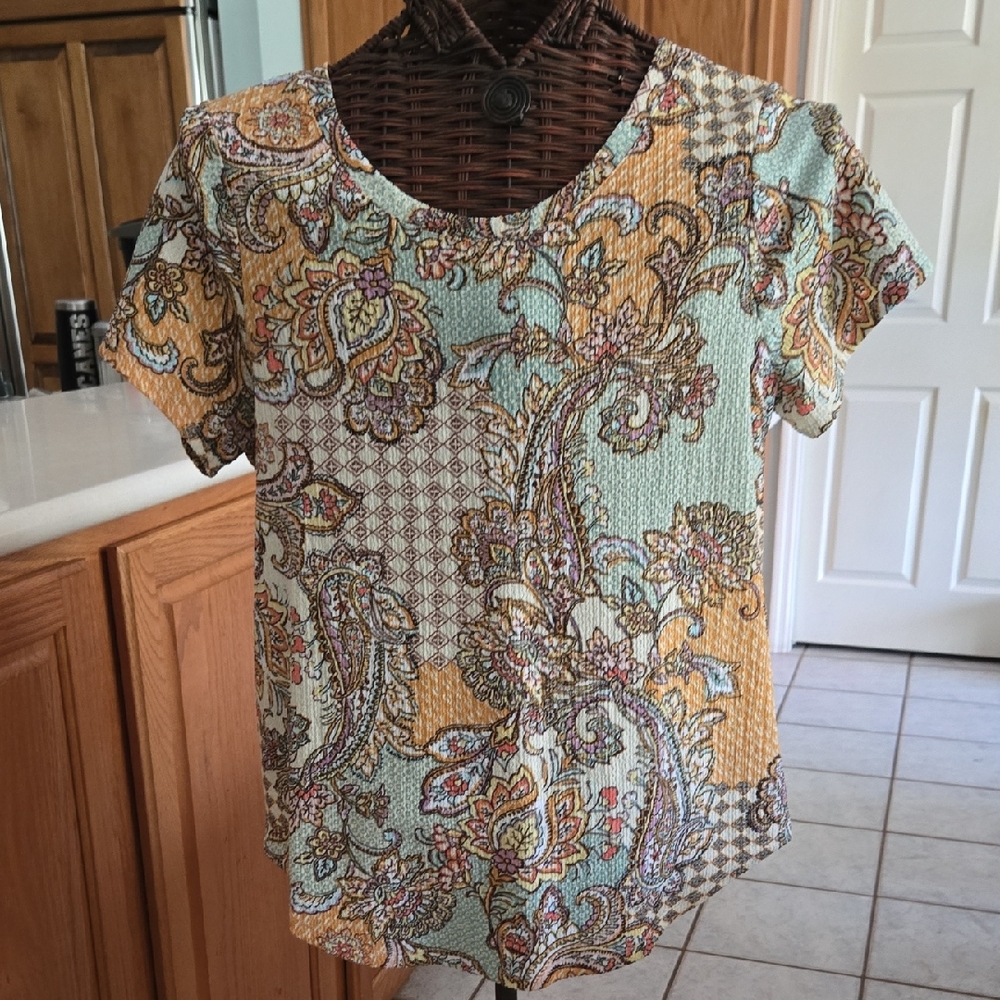 Green and Brown Boxy Short Sleeve Blouse